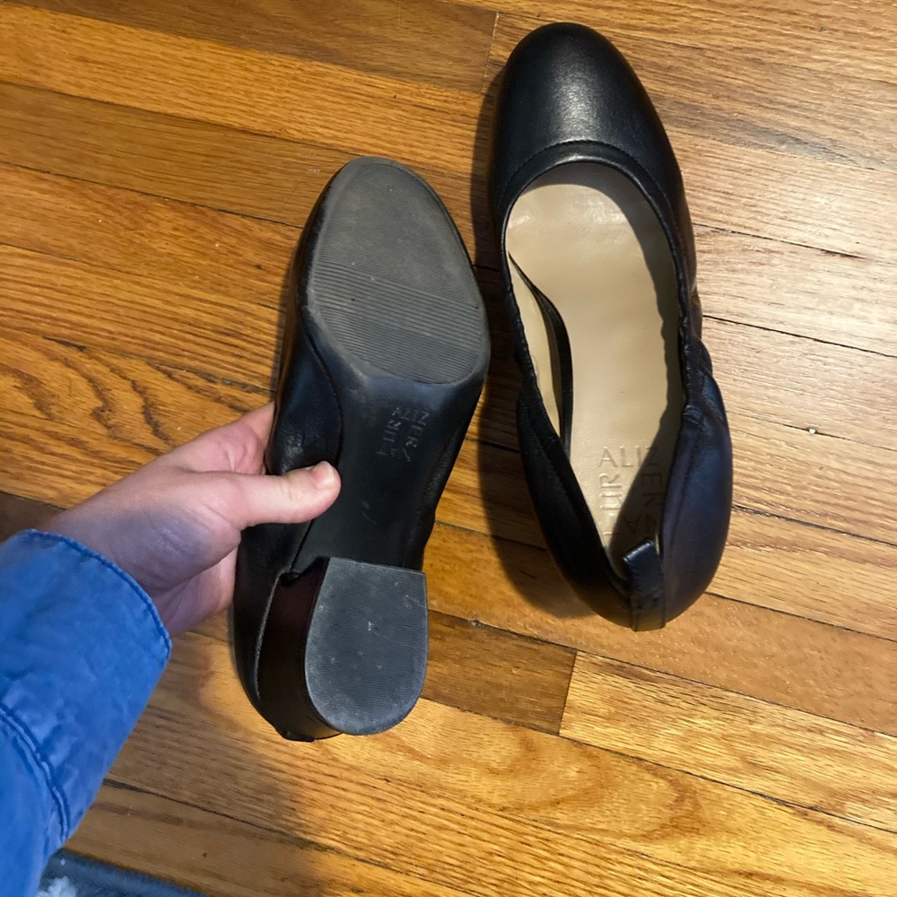 Naturalizer block heel